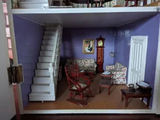 Casita de muñecas clásica