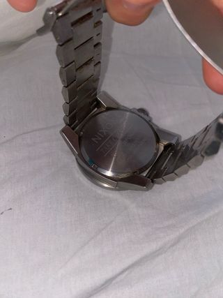 Reloj Nixon 48mm Plata y Blanco