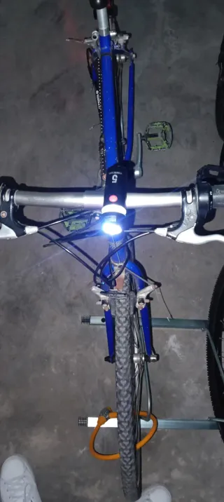 Bicicleta azul