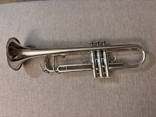 Trompeta Yamaha YTR4335GII Plata