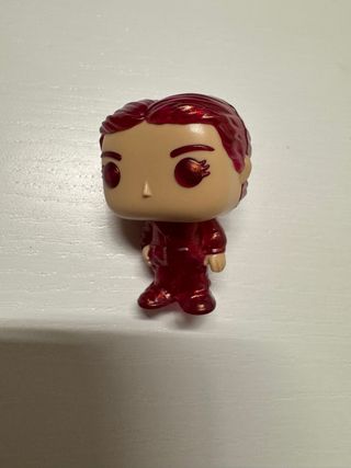 Max Mundo al Revés stranger things kinder joy