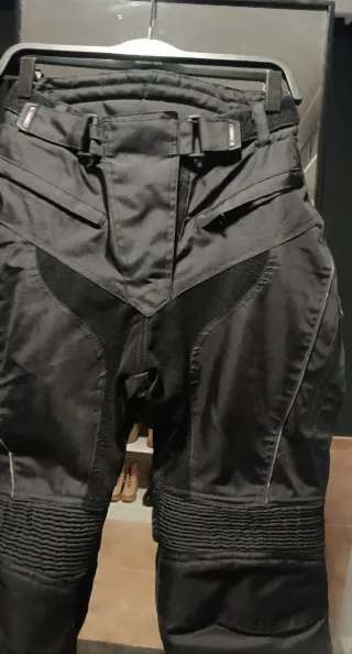 Equipación moto cordura completa.