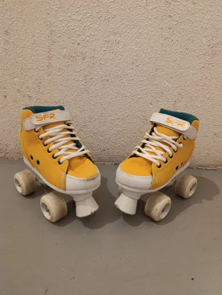 Patines 4 Ruedas Amarillos SF y protecciones