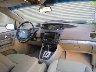 SsangYong Rodius 270Xdi Automatico Limited