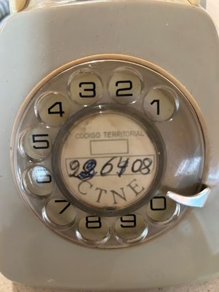 Teléfono antiguo de disco vintage años 70