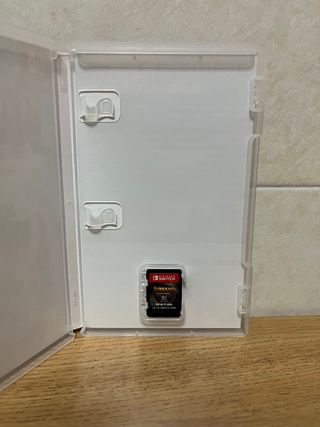 Juego y funda Jumanji Nintendo Switch