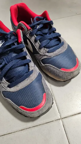 Zapatillas Nike niño T.38