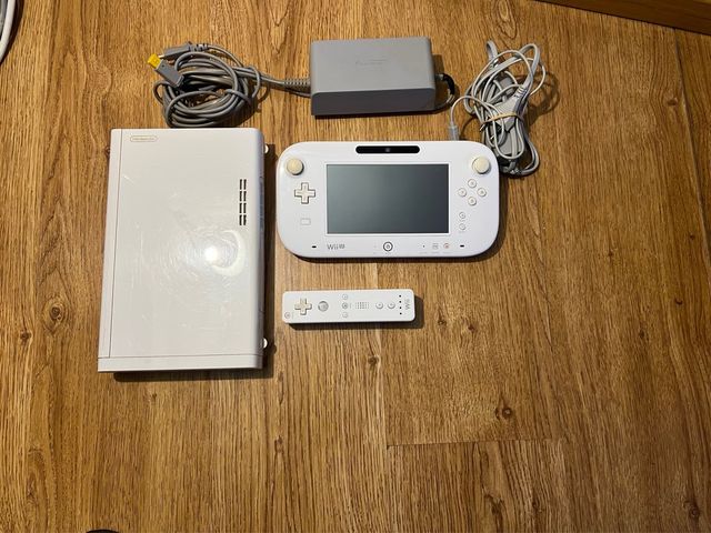 Nintendo Wii U 32GB Bianca Completa