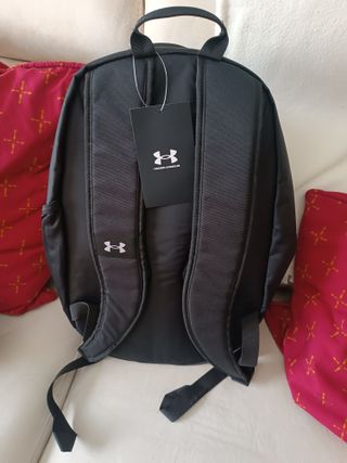 Mochila Under Armour Hustle Negra