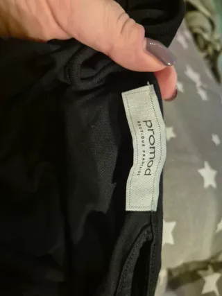 Camiseta Promod negra lazo