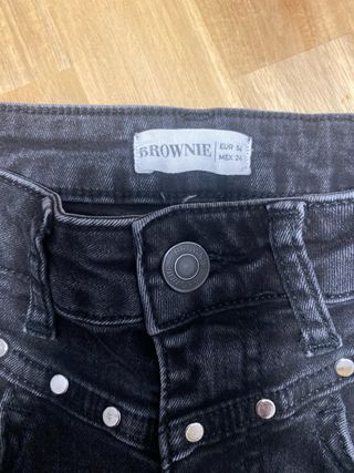 Pantalón Brownie tachas negro T.XS