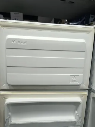 Nevera TEKA 2 puertas 160x55cm