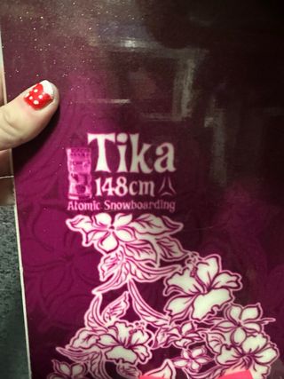 Tabla Snowboard mujer Atomic Tika 1,48+fijaciónes