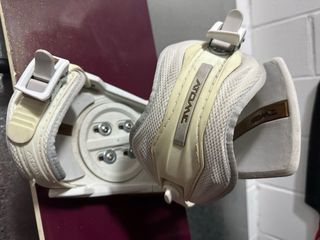 Tabla Snowboard mujer Atomic Tika 1,48+fijaciónes