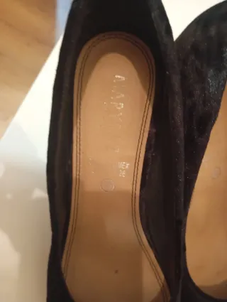 Zapatos de salón negros talla 40