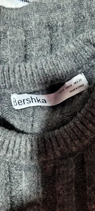 Jersey Bershka gris canalé crop