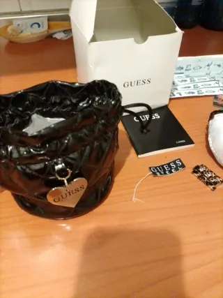 Reloj Guess Leopardo Mujer