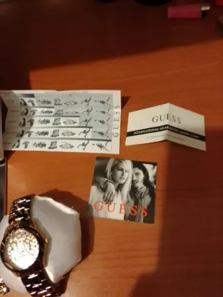 Reloj Guess Leopardo Mujer