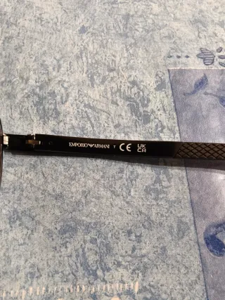 Gafas de sol Emporio Armani negras, modelo EA2059