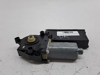 MOTOR ELEVALUNAS DELANTERO DERECHO AUDI A4 AVANT (8E) (3)
