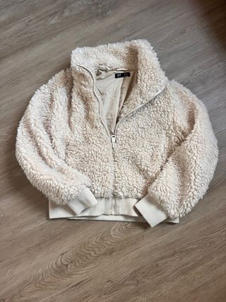 Cazadora bomber borrego TRF beige