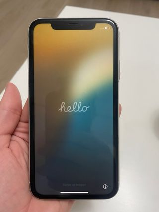 iPhone 11 Blanco.Bateria 97%