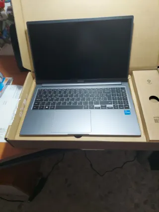 Samsung Galaxy Book 15,6 Nuovo
