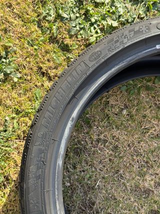 Neumáticos Michelin 245/35 R20 91V.
