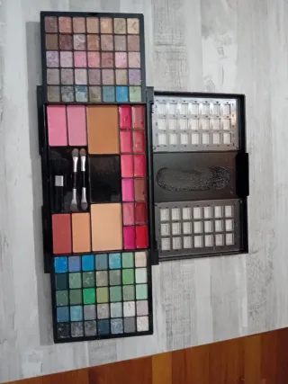 Maletín Maquillaje Magic Studio