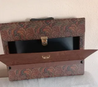 Maletín portafolios estampado