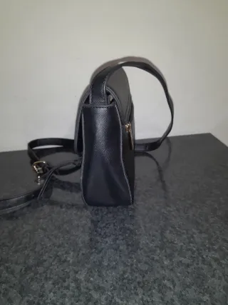 Solo Soprani borsetta nera tracolla