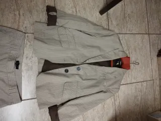 Traje de chaqueta y pantalón Mango