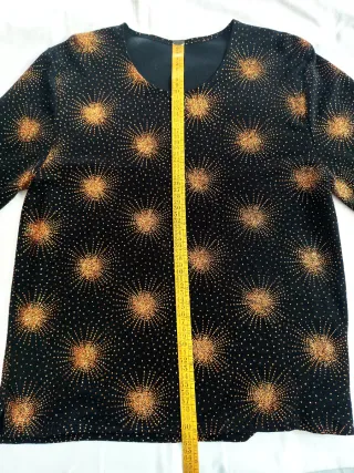 Blusa vintage fiesta negra y dorada. Años 90