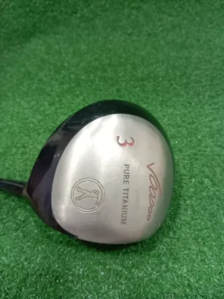 Palo de Golf Voodoo Puré Titanium N° 3
