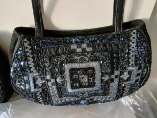 Lote 2 bolsos de fiesta bordados a estrenar
