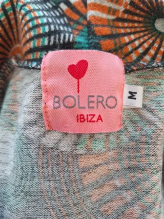 Vestido cuello alto estampado