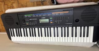 Teclado Yamaha 61 teclas