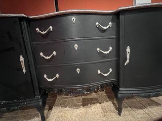 Aparador antiguo madera negro y plata