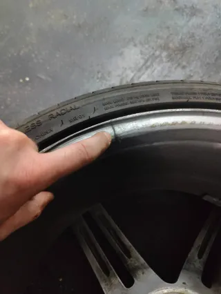 Llantas 19 Aluminio con Neumáticos -  BILBAO