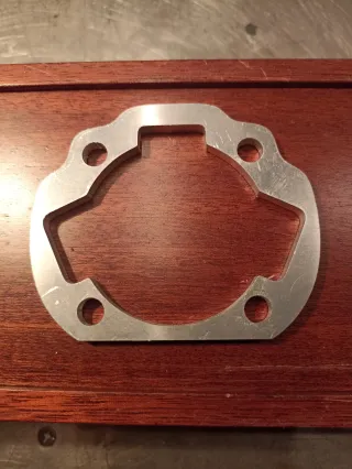 Junta Alzadora metrakit 5mm Derbi Variant