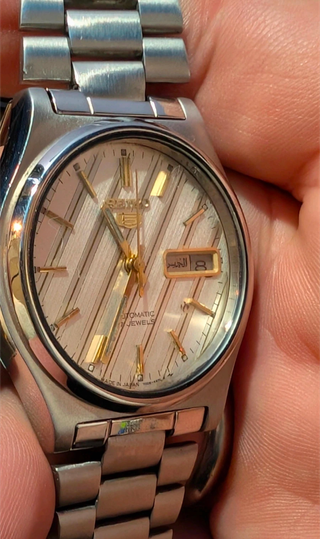 Seiko 5 Automatico Vintage Righe Oro Bianco