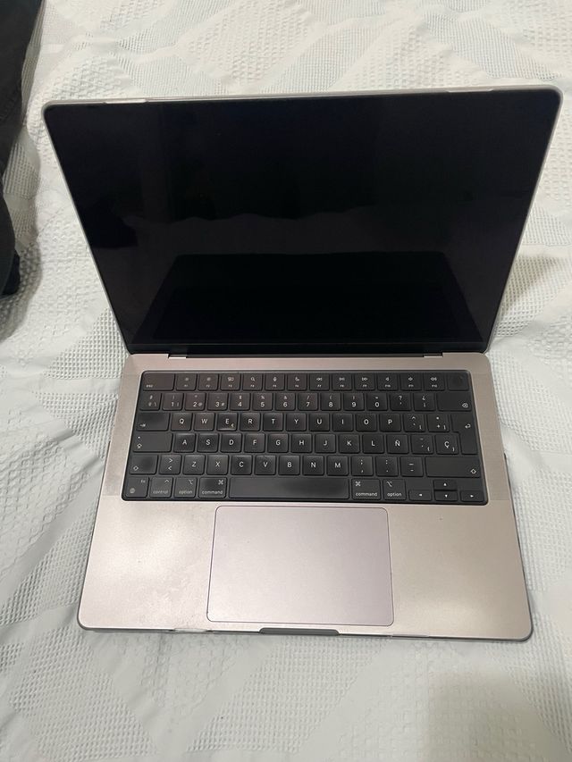 MacBook Pro 14 M1 2021