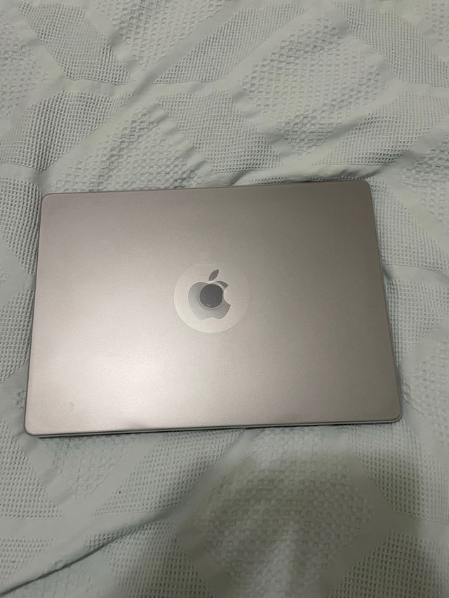 MacBook Pro 14 M1 2021