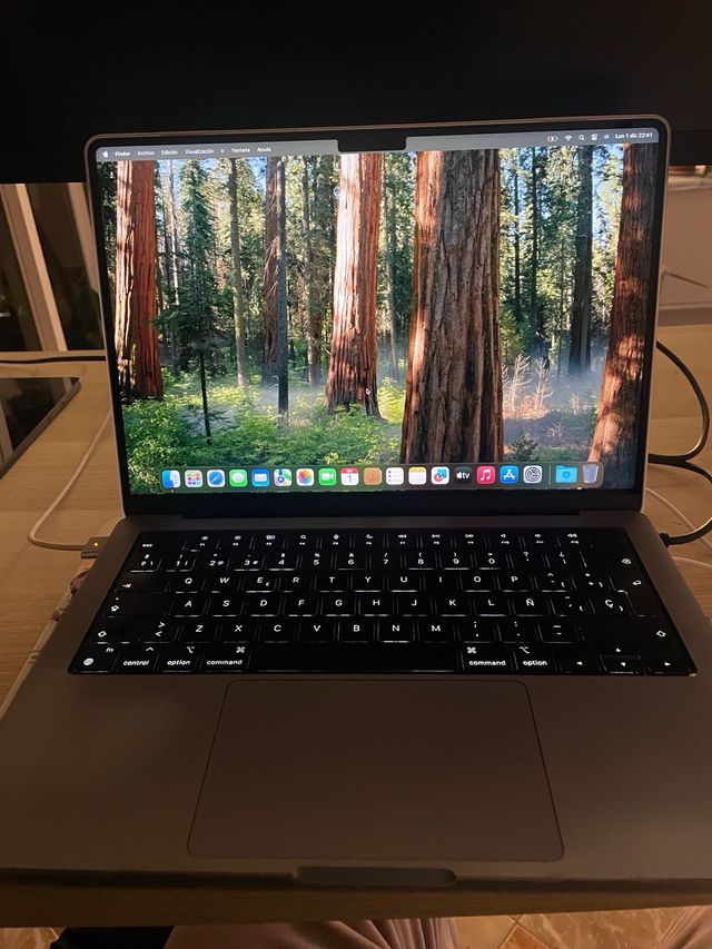 MacBook Pro 14 M1 2021