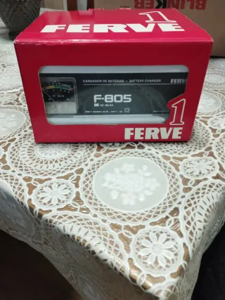 Cargador de baterías ferve f805 nuevo