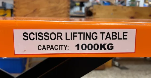 Mesa elevadora hidráulica.