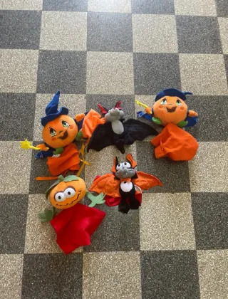 Lotto 5 peluche Halloween ferrero