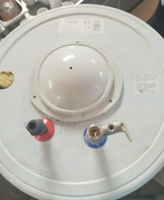 Termo eléctrico 50 L - SEMINUEVO Junkers