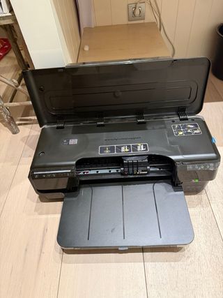 Impresora HP Officejet 7110 Negra