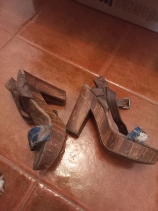 Zapatos tacón madera cómodos T39
